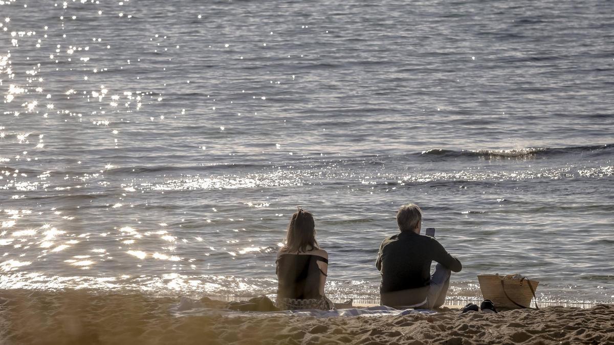VÍDEO | La AEMET avisa: temperaturas "extremadamente cálidas" y lluvia de barro en Mallorca