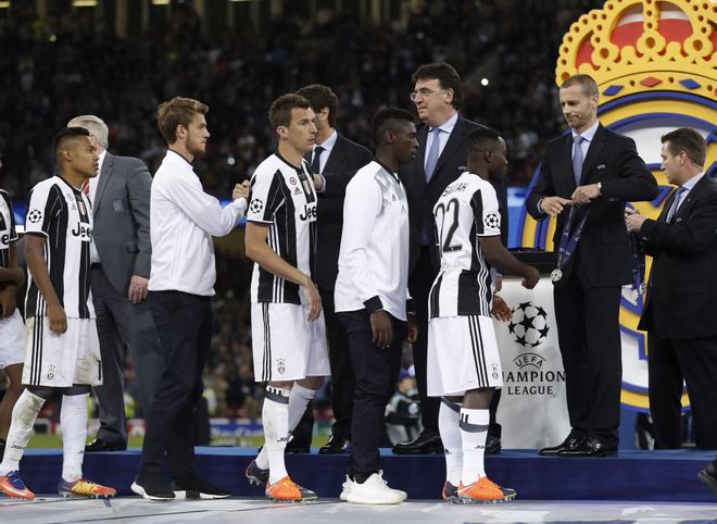 Una Juventus en hores baixes posa a prova el Madrid abans del clàssic