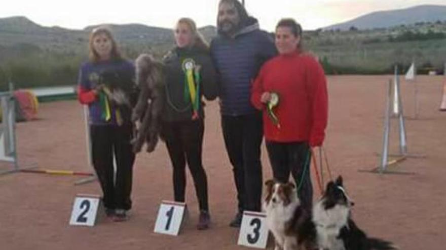 Integrantes del Esportiu Agility de Almussafes.