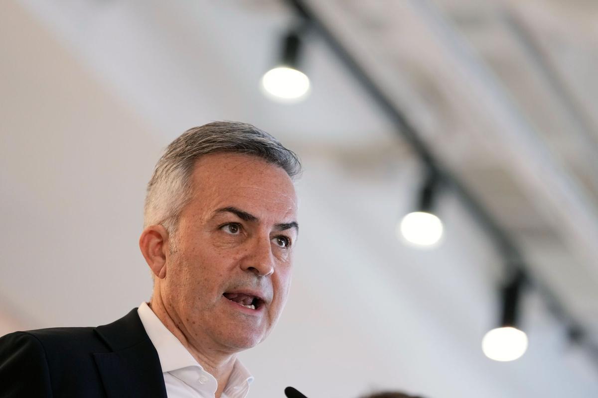 Víctor Font, en un acte de Nosaltres, la seva precandidatura.