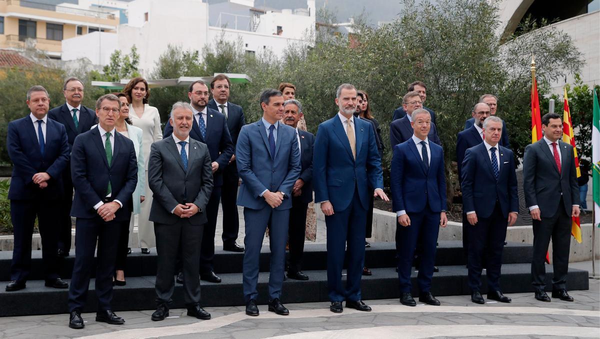 Foto de familia de la XXVI Conferencia de Presidentes Autonómicos, celebrada en La Palma a mediados de marzo de 2022.