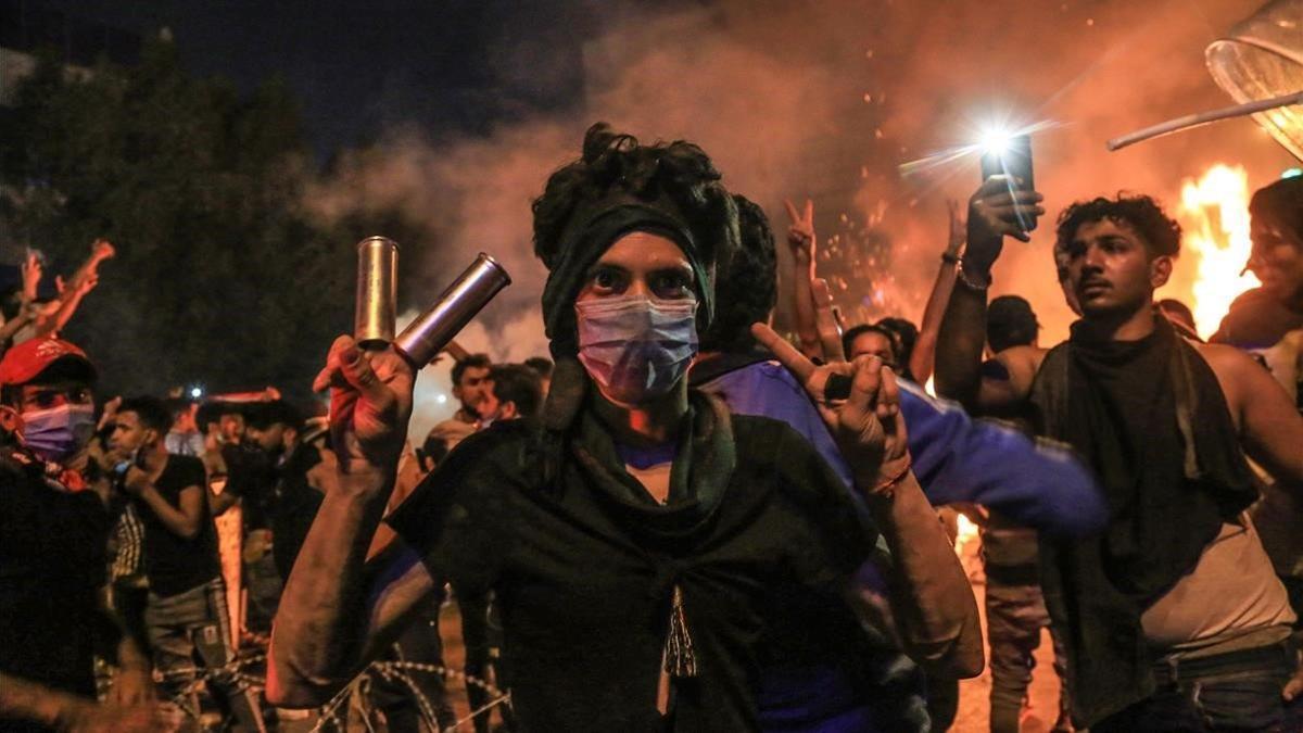 Protestas antigubernamentales en Karbala, al sur Bagdad.