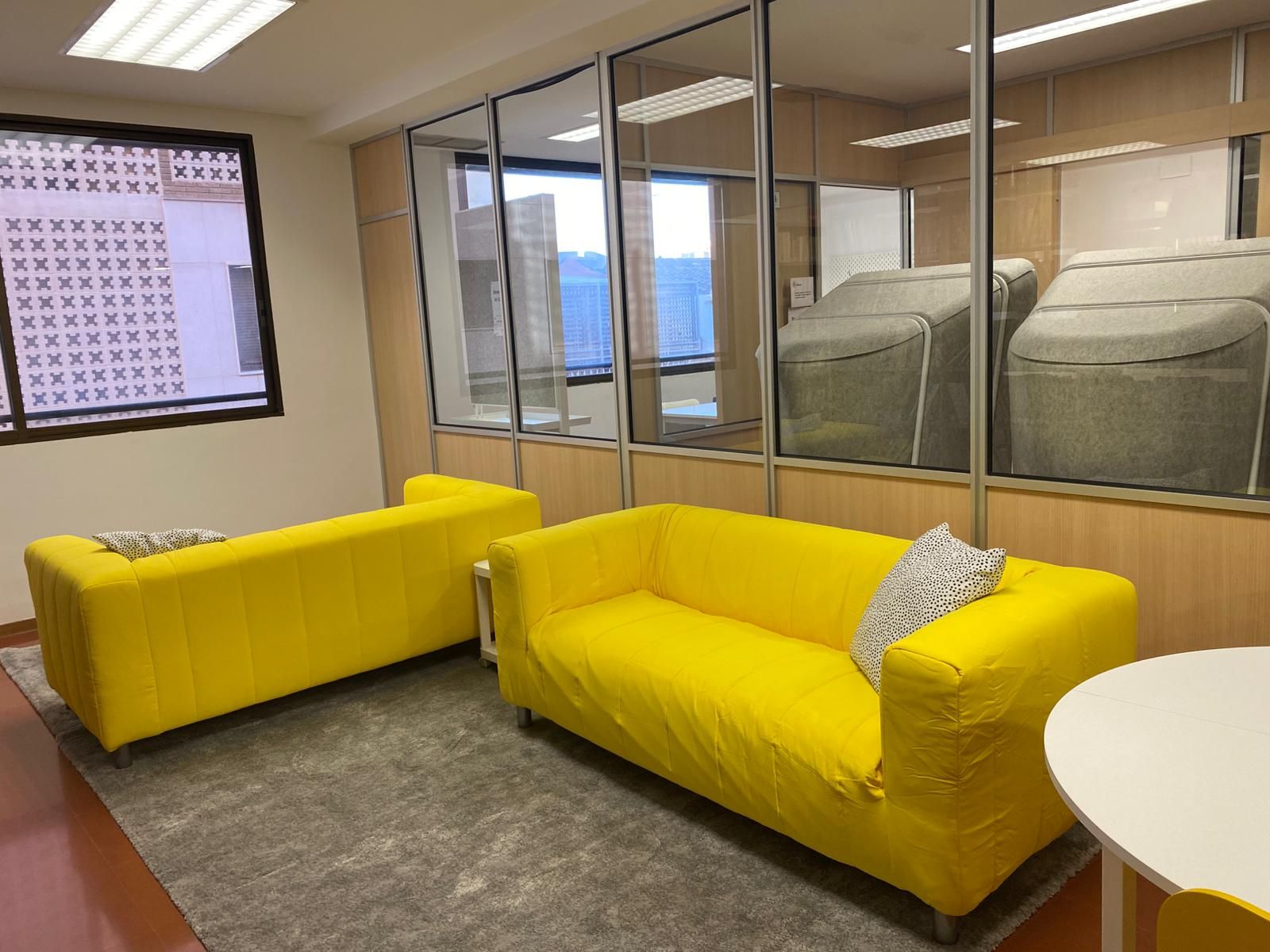 Catarroja inaugura su biblioteca con la colaboración de Ikea