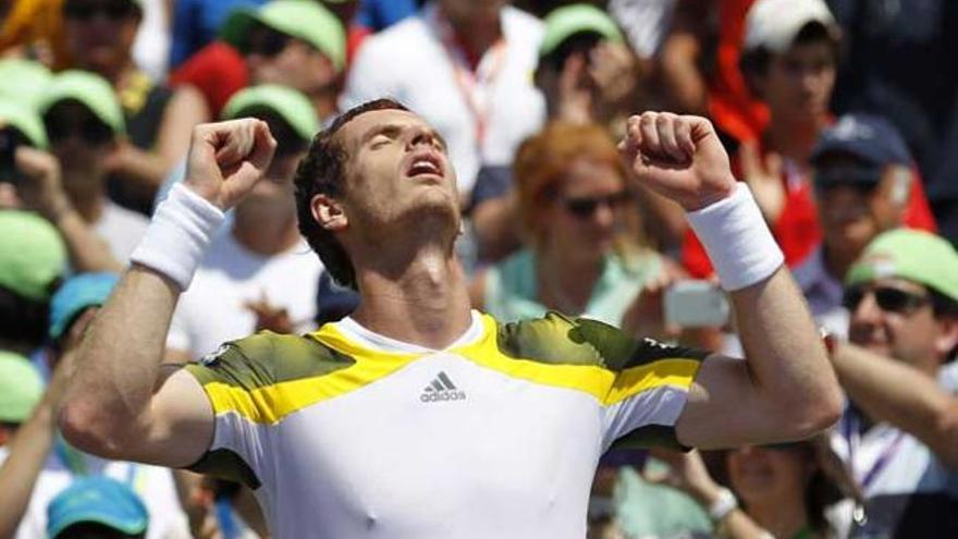 Andy Murray celebra su triunfo en Miami.