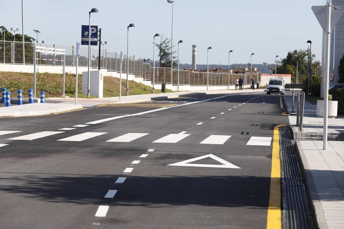 Los accesos recién romozados al HUSA, con el carril bus.
