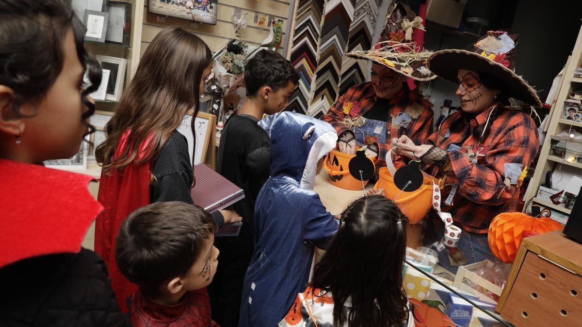 “Truco o trato”: las calles de El Natahoyo vibran con Halloween