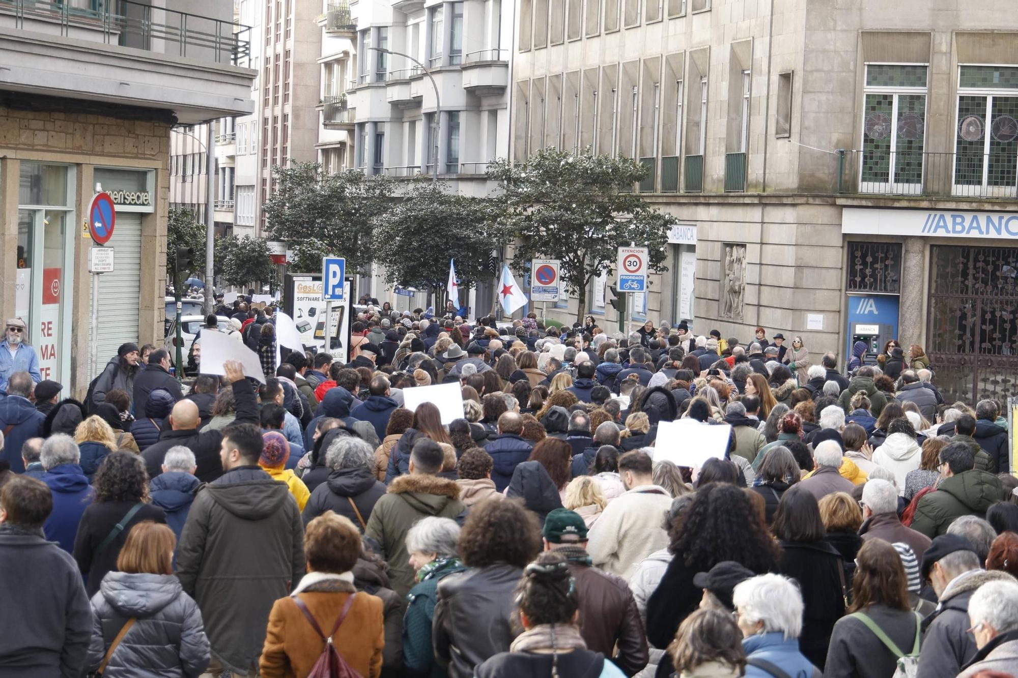 Así se ha desarrollado la manifestación por la crisis de los pélets en Santiago