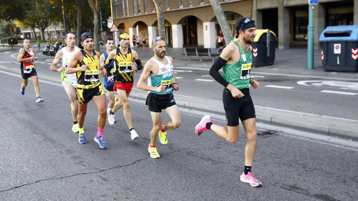 FOTOGALERÍA | Éxito rotundo en el regreso del Maratón de Zaragoza