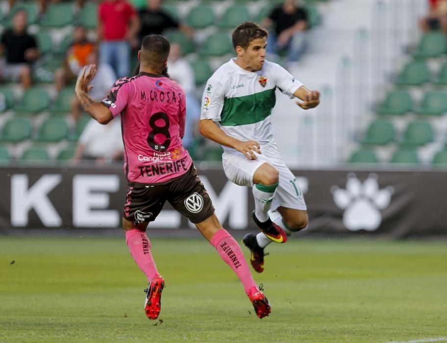 El Elche CF acelera en casa