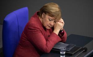 Berlin (Germany)  09 12 2020 - German Chancellor Angela Merkel during a session of the German parliament  Bundestag  in Berlin  Germany  09 December 2020  Members of Bundestag debated in a general discussion on the government s policy  (Lanzamiento de disco  Alemania) EFE EPA HAYOUNG JEON