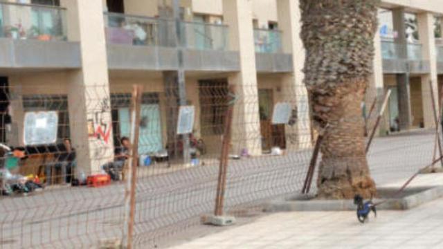 Obras en un centro comercial en Arona.