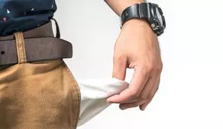 Tres "gastos hormiga" que parecen insignificantes pero no te dejan ahorrar