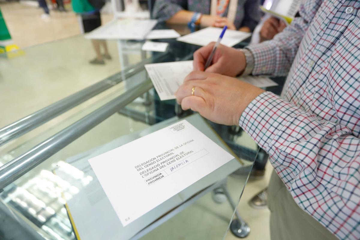 El voto por correo se dispara y podría representar un escaño