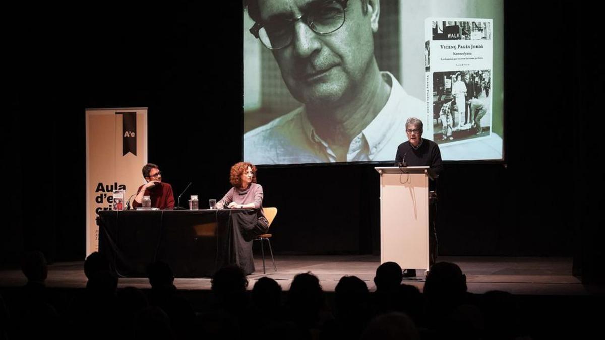 La presentació, ahir al Centre Cultural La Mercè.  | MARC MARTÍ