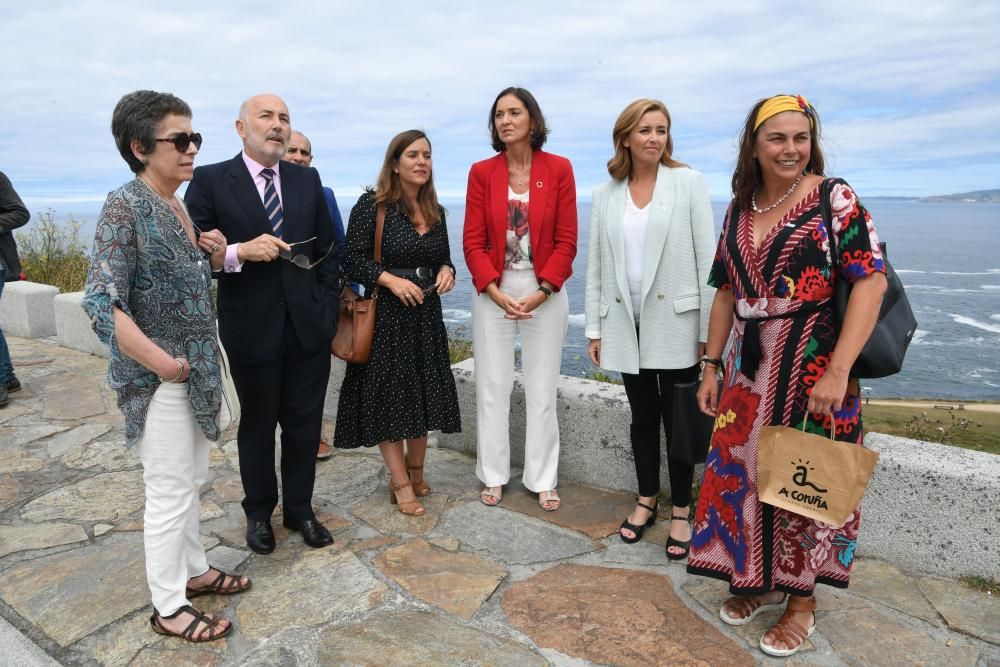 Visita de la ministra Reyes Maroto a A Coruña