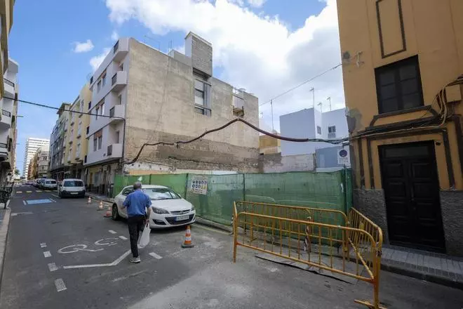 La renovación  urbanística de Arenales avanza  al ralentí