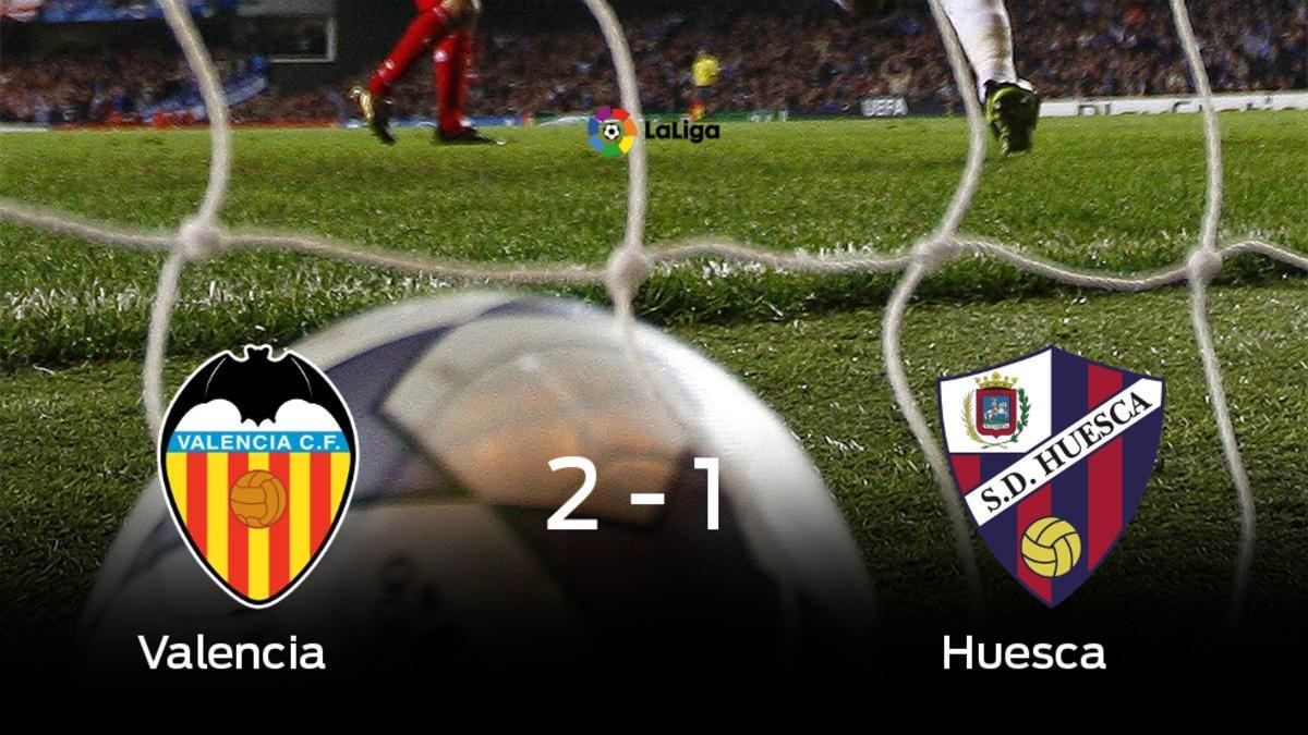 El Valencia venció en su estadio al Huesca