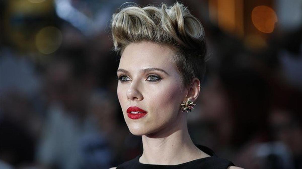 Scarlett Johansson: &quot;Mi familia crecio gracias a las ayudas sociales&quot;