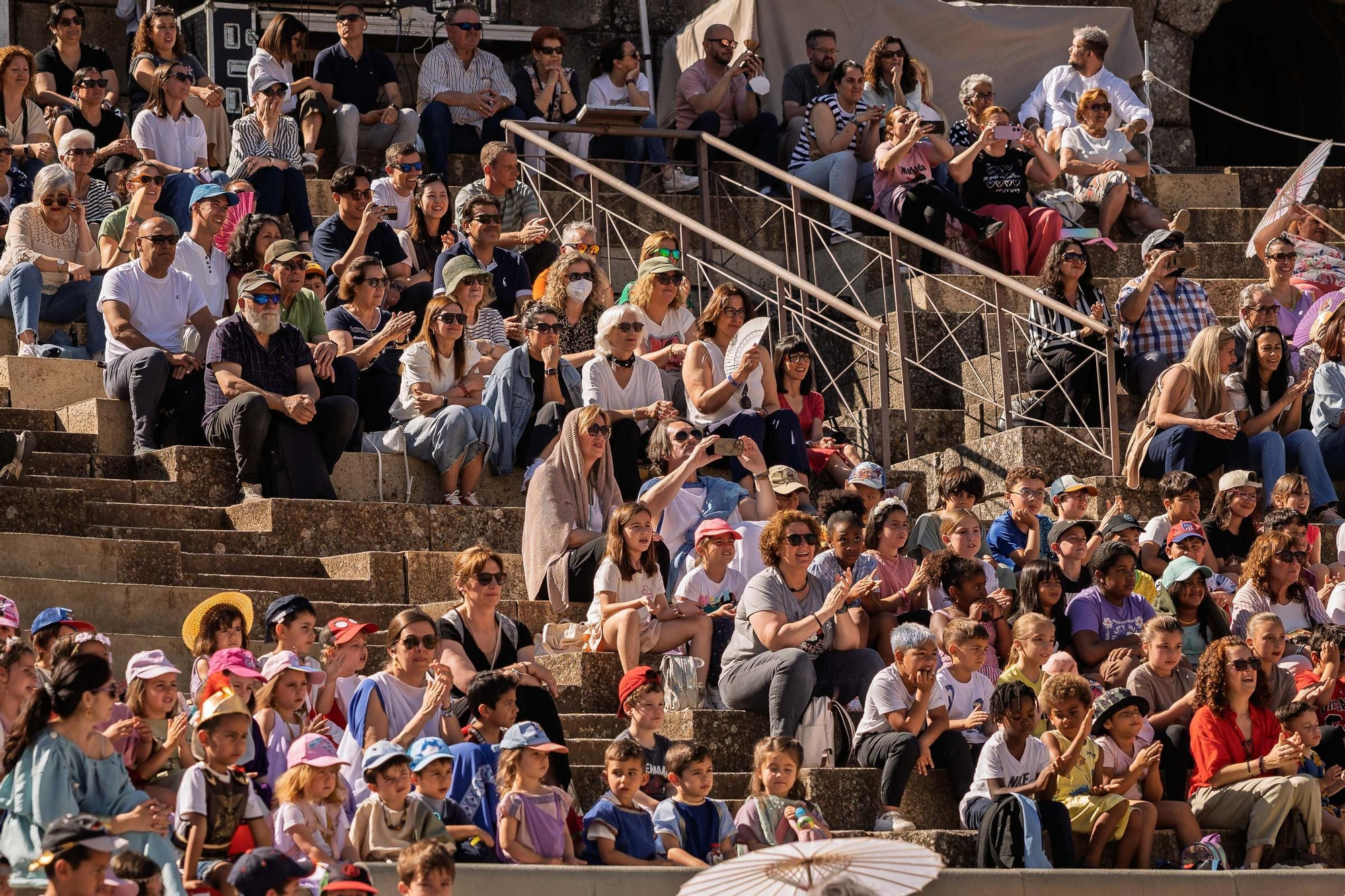 Fotogalería | Los escolares toman el Teatro Romano en Emerita Lvdica