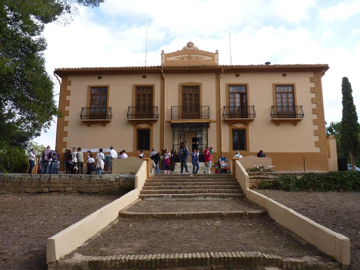 Casa Don Ángel es una de las fincas más arraigadas a la cultura del vino en Utiel-Requena.