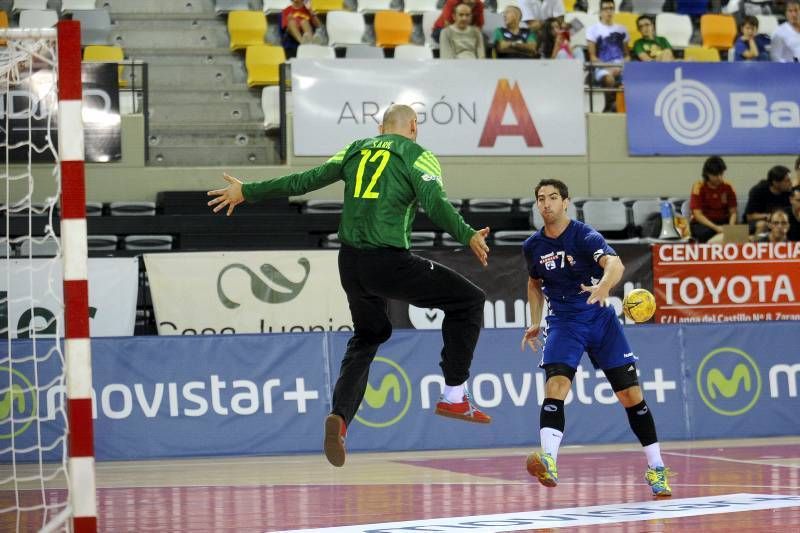 Fotogalería del BM Aragón contra el Barcelona