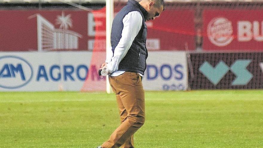 Adrián Hernández tras una derrota en Nueva Condomina.