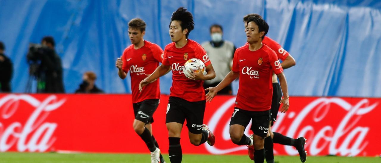 Kang In Lee regresa al centro del campo tras marcar ante el Real Madrid.