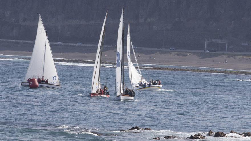 Regata de Vela Latina Canaria