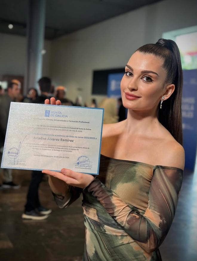Ariadna, de las pasarelas a las aulas