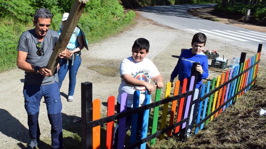 Los alumnos siguen de limpieza en el Camiño Portugués