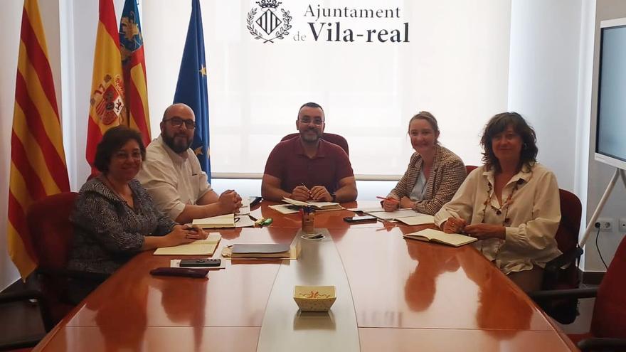 PSOE y Compromís de Vila-real consensúan el presupuesto del 2024 y encauzan su pacto de gobierno