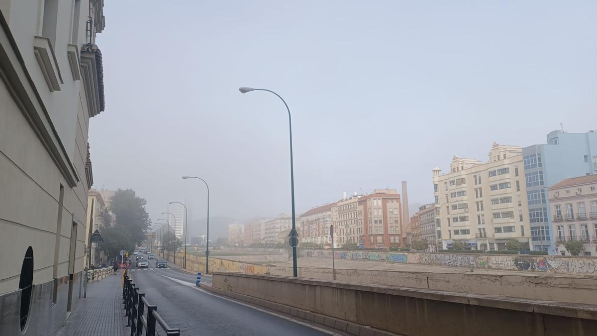 Torres de Martiricos envueltas en el taró.