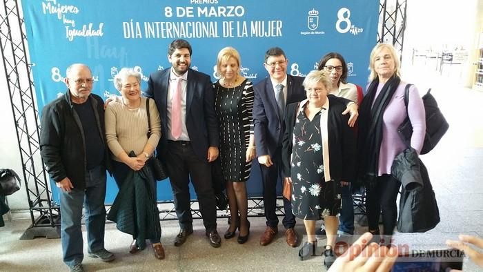 Entrega de los Premios 8 de Marzo de la Comunidad