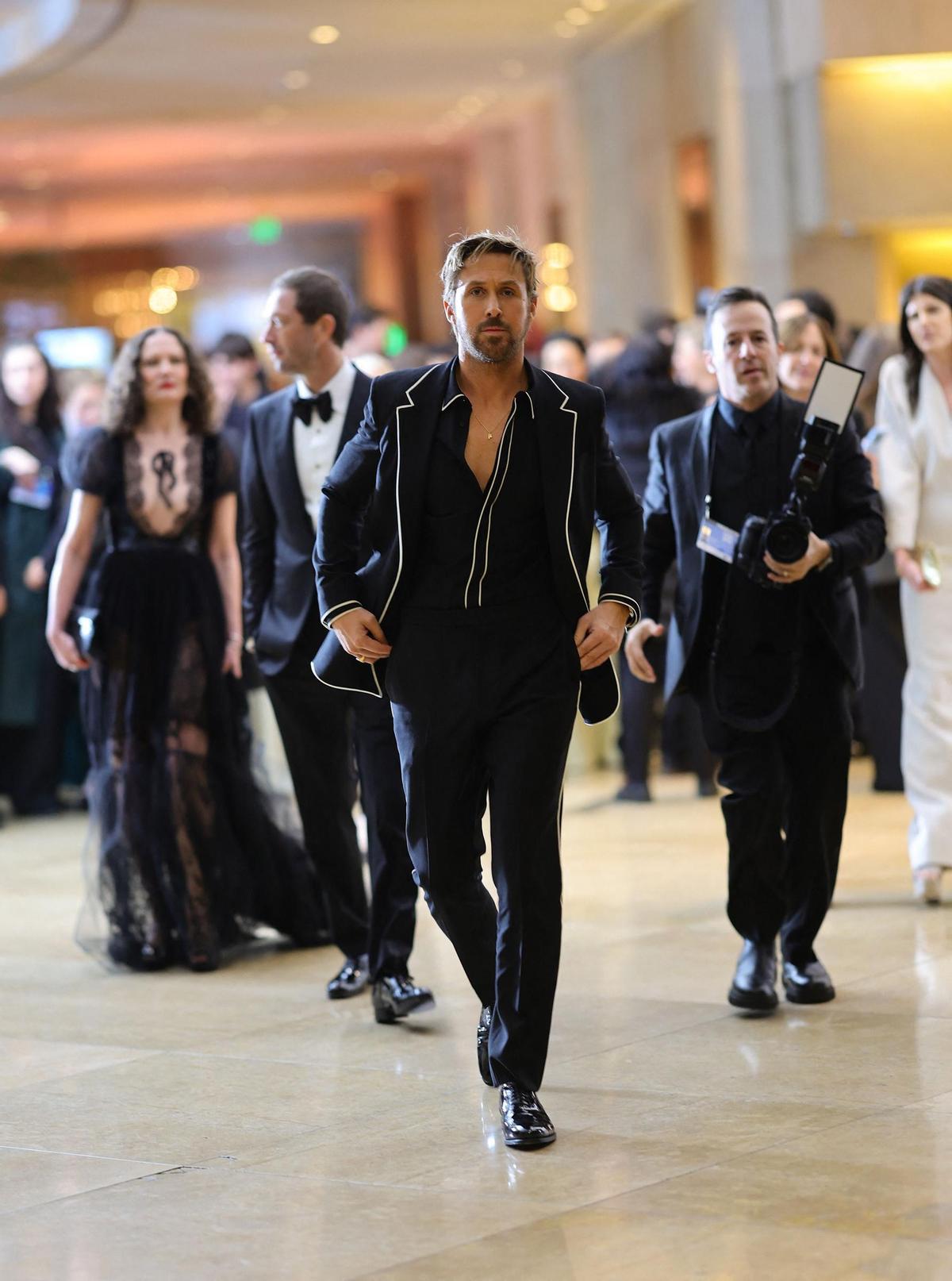 Ryan Gosling, al llegar a la gala de los Globos de oro 2024