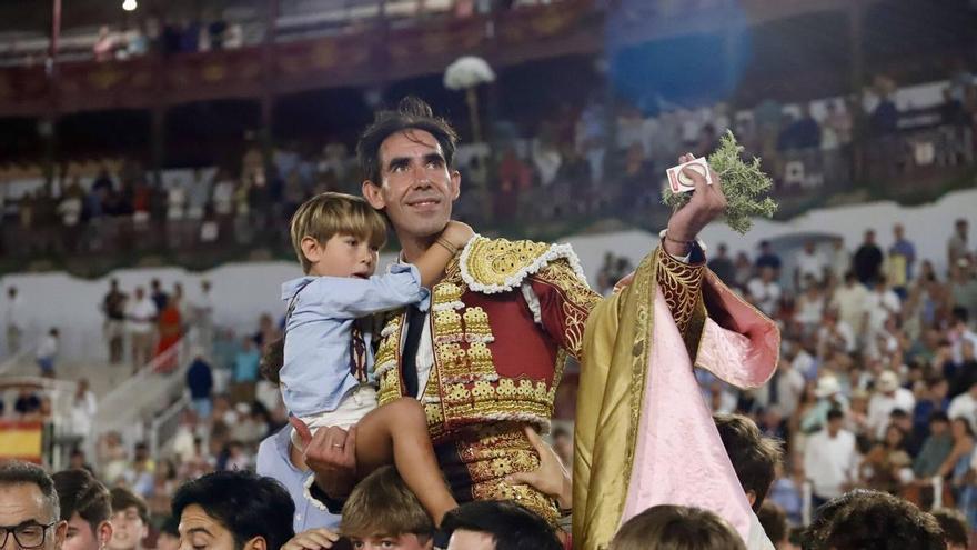 Fortes obliga a que sucedan cosas importantes para abrir la Puerta Grande de la Feria de Málaga