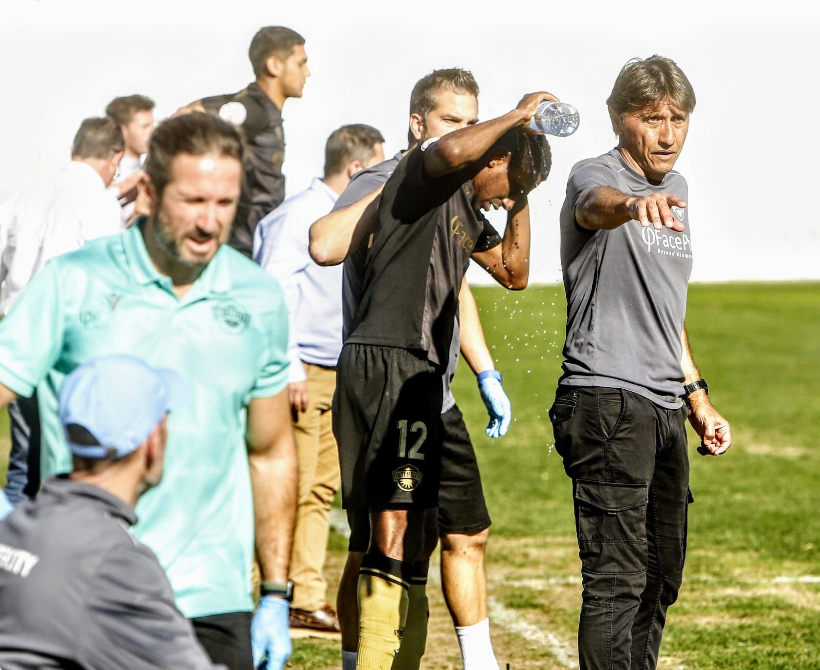 Órdago al liderato del Intercity (2-0)