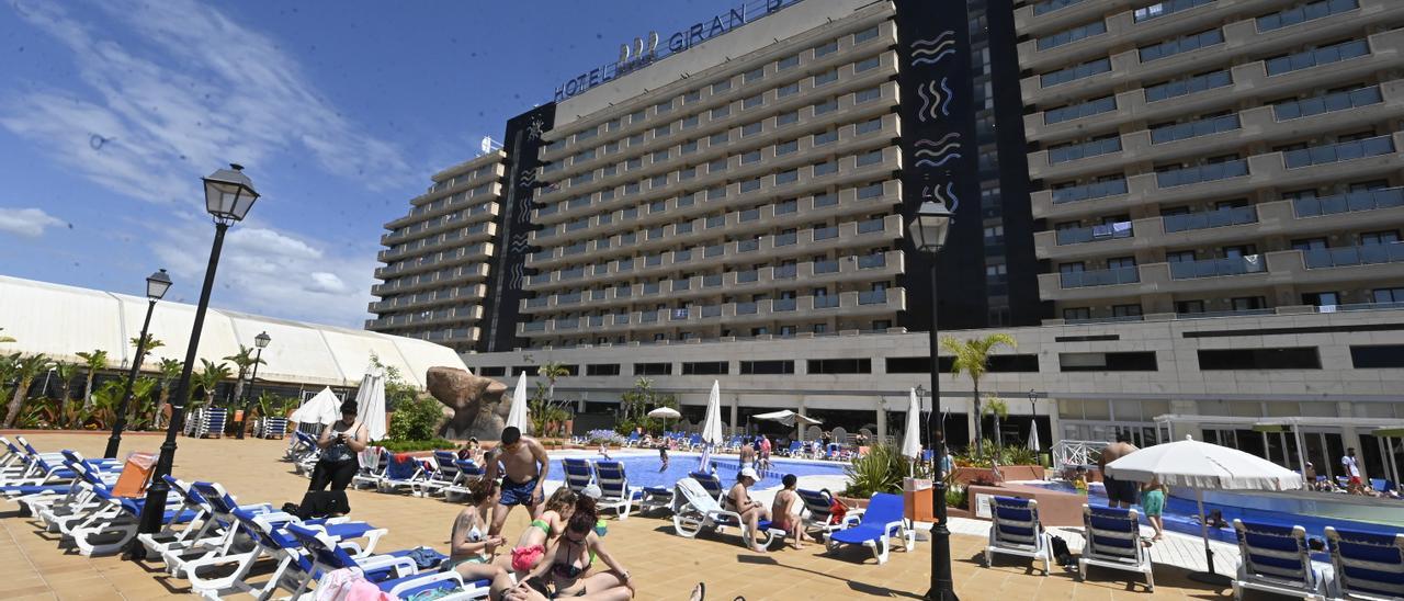 Aspecto de las instalaciones de uno de los hoteles que forman parte del complejo Marina d’Or, en Orpesa.