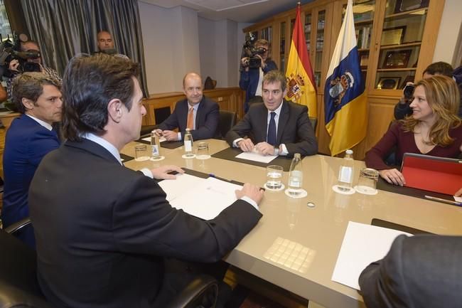 Reunión entre José Manuel Soria y Fernando Clavijo