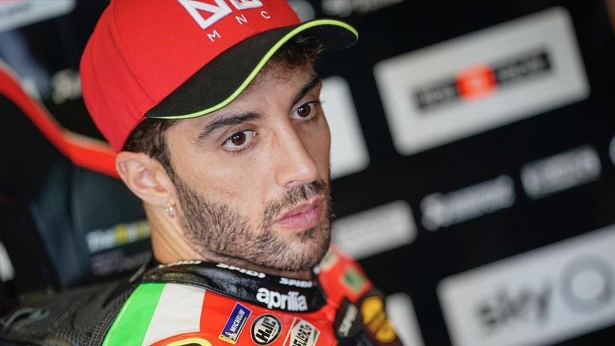 El piloto italiano Andrea Iannone, de 30 años, oficial de la fábrica italiana Aprilia.