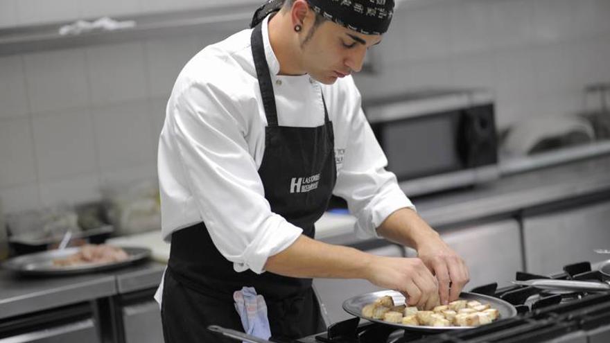 ALBERTO ABADÍA, MEJOR COCINERO JOVEN DE HUESCA