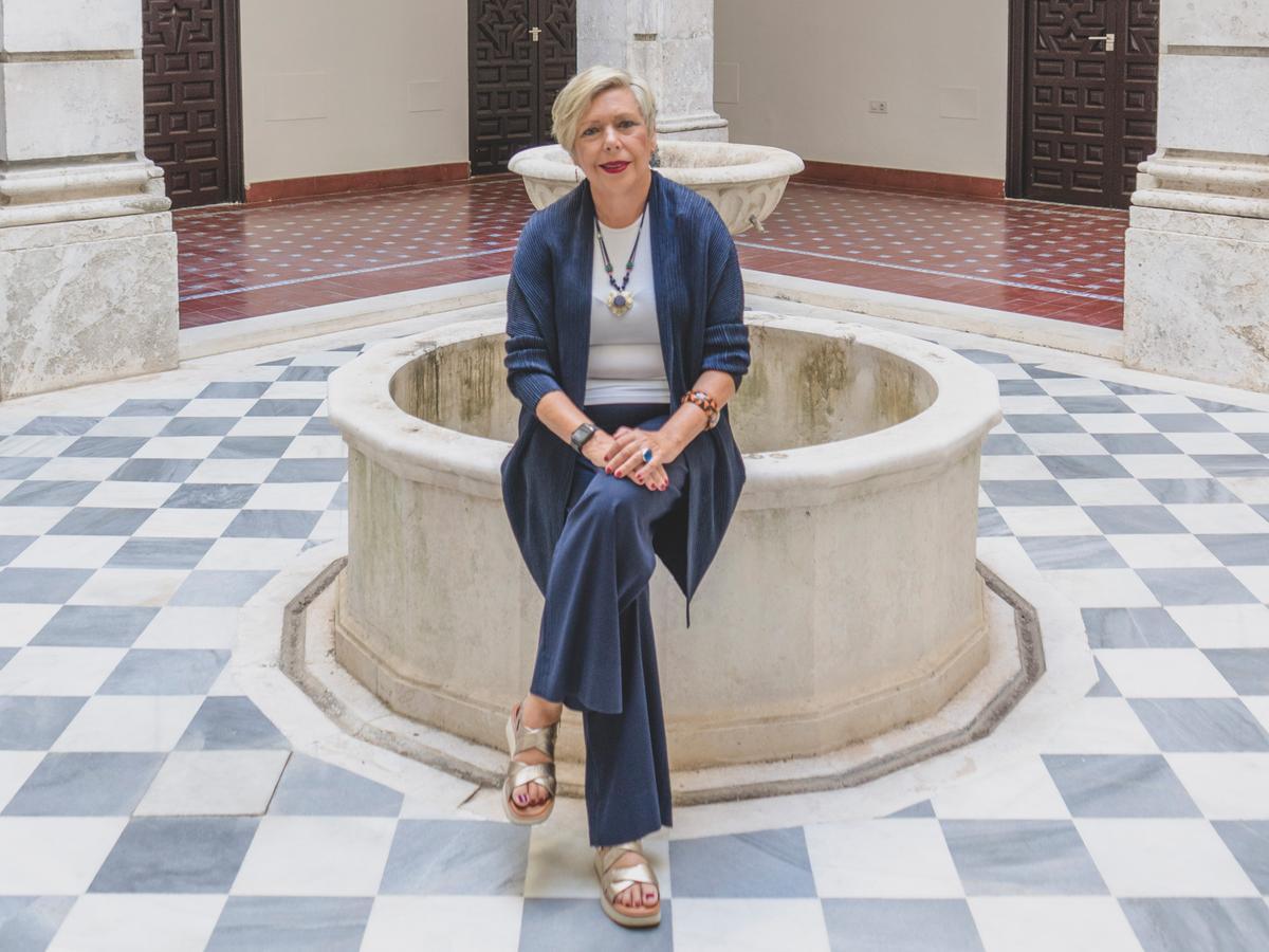 Carmen Vargas, rectora de la Universidad de Sevilla