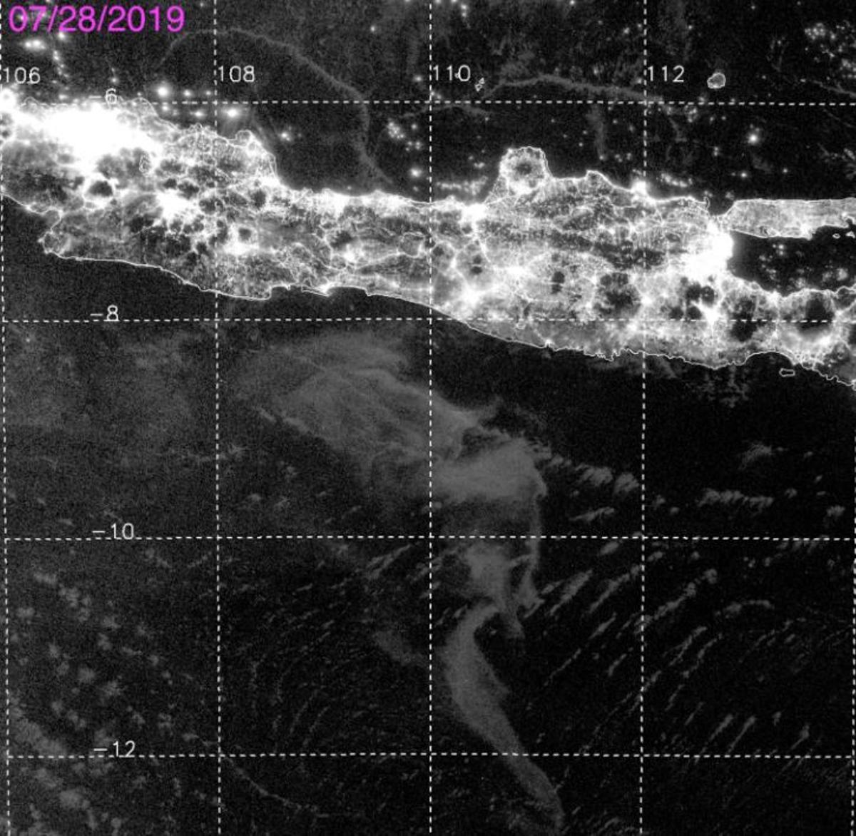 Fotografía por satélite de un 'mar lechoso'