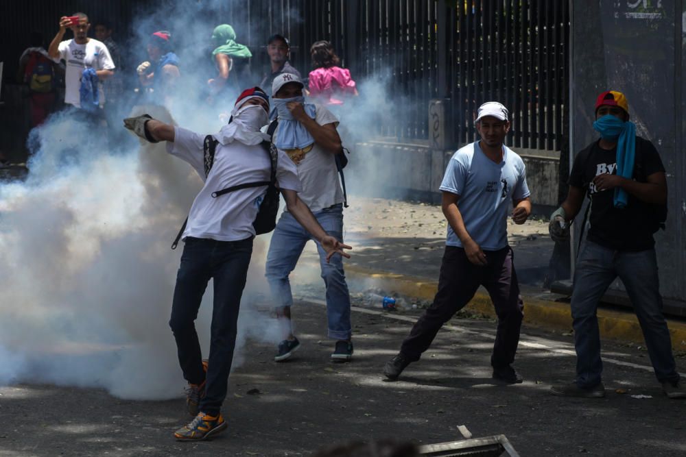 Incidentes en la marcha opositora en Venezuela