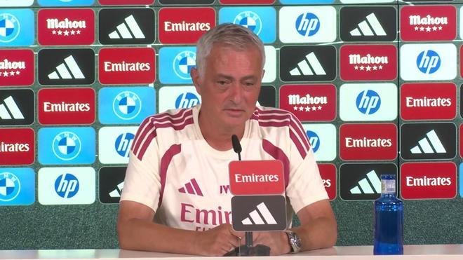 Los mensajes ocultos en los 41 minutos de la primera rueda de prensa de Mourinho