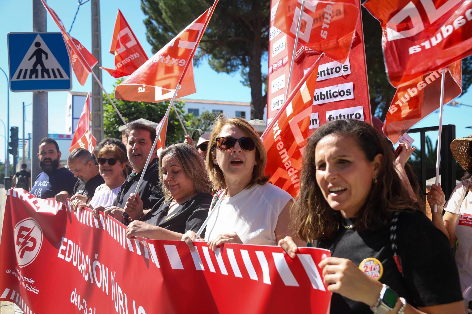 Vídeo | CCOO alerta del "abandono" del instituto San José y pide a la Junta de Extremadura frenar la fuga de alumnos