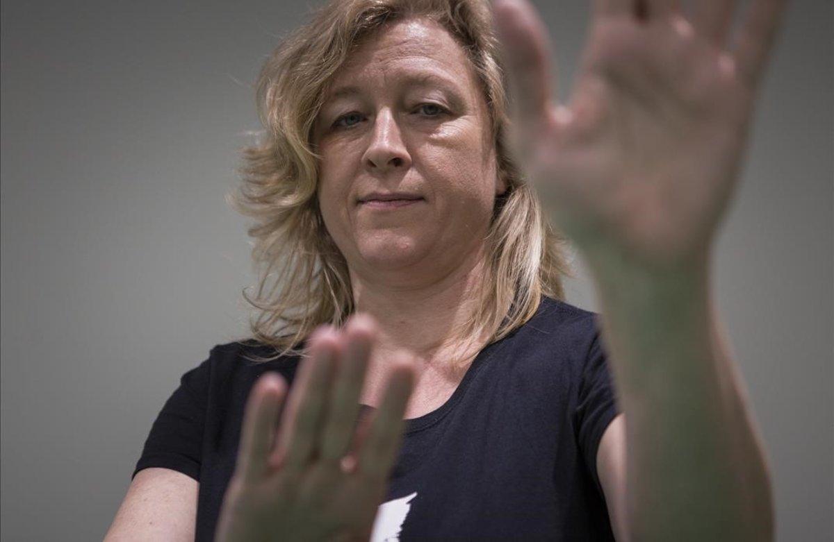Karin Konkle: "Si alguien te alarma: afloja el cuerpo, respira, nota los pies"