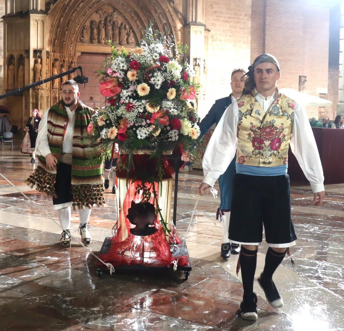 La canastilla, a la entrada de la plaza