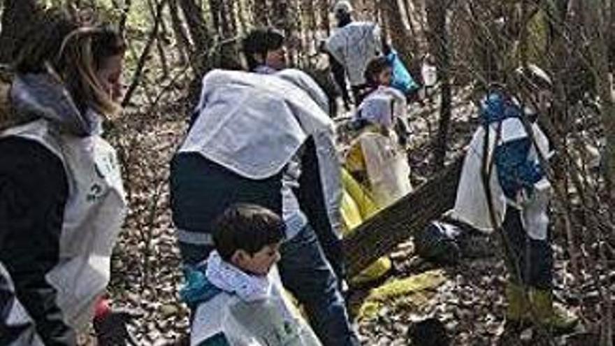 Recogida de basura en una edición anteiror de Libera.