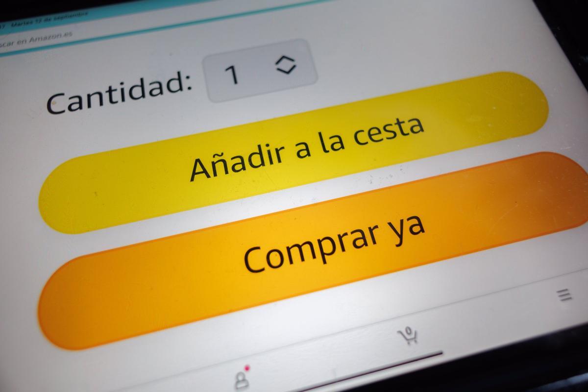 Dos opciones de compra de la web de Amazon, en Madrid (España).