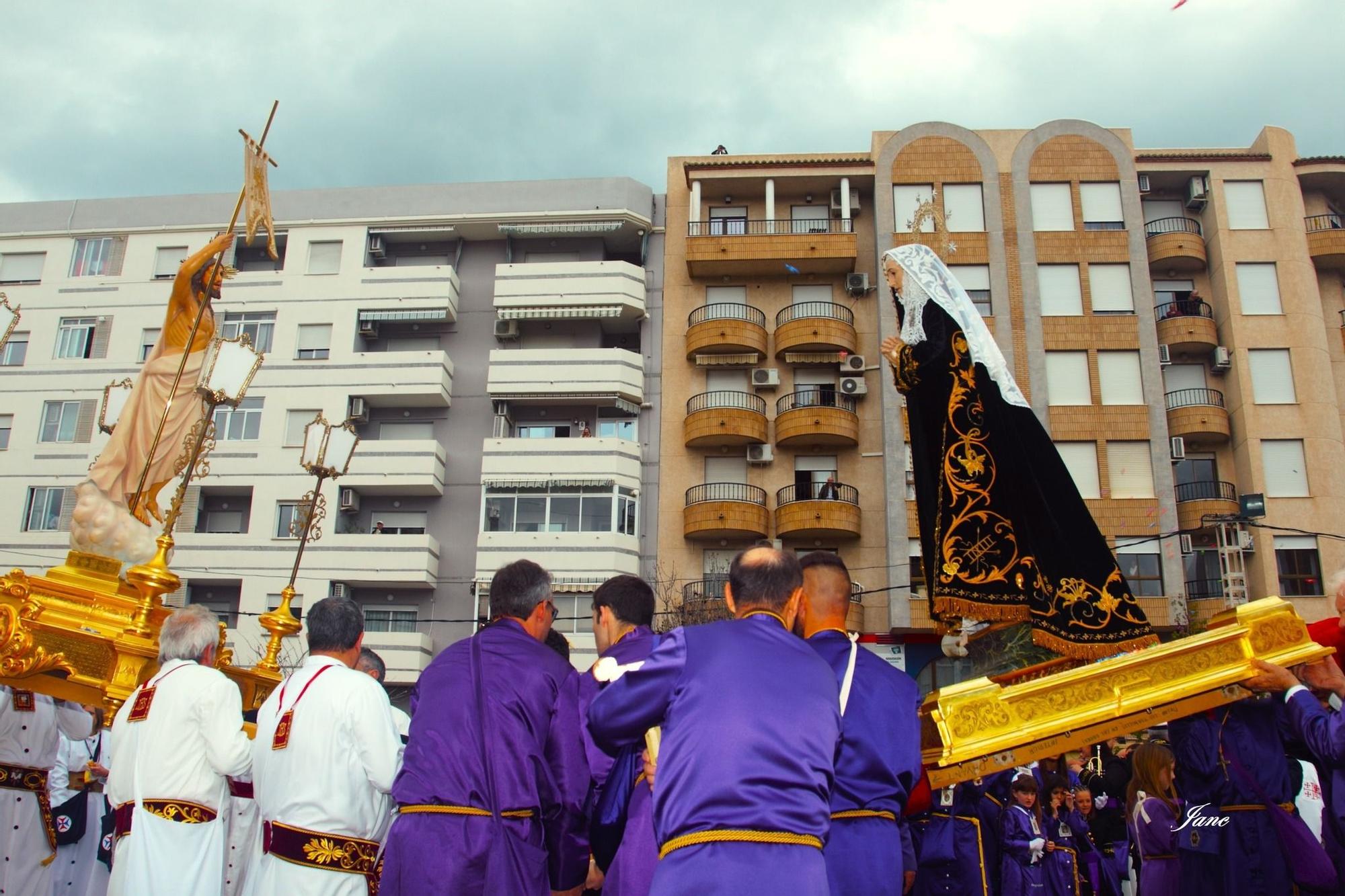 Las imágenes del Domingo de Resurrección en Oliva